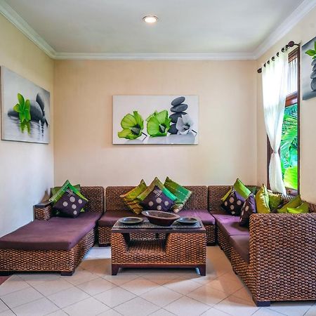 Villa Mica - Kuta - 5 Bedrooms - 5 Bathrooms - Great Location Bagian luar foto