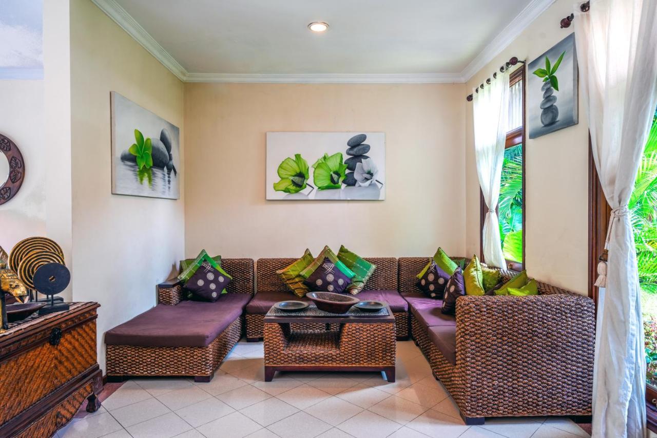 Villa Mica - Kuta - 5 Bedrooms - 5 Bathrooms - Great Location Bagian luar foto