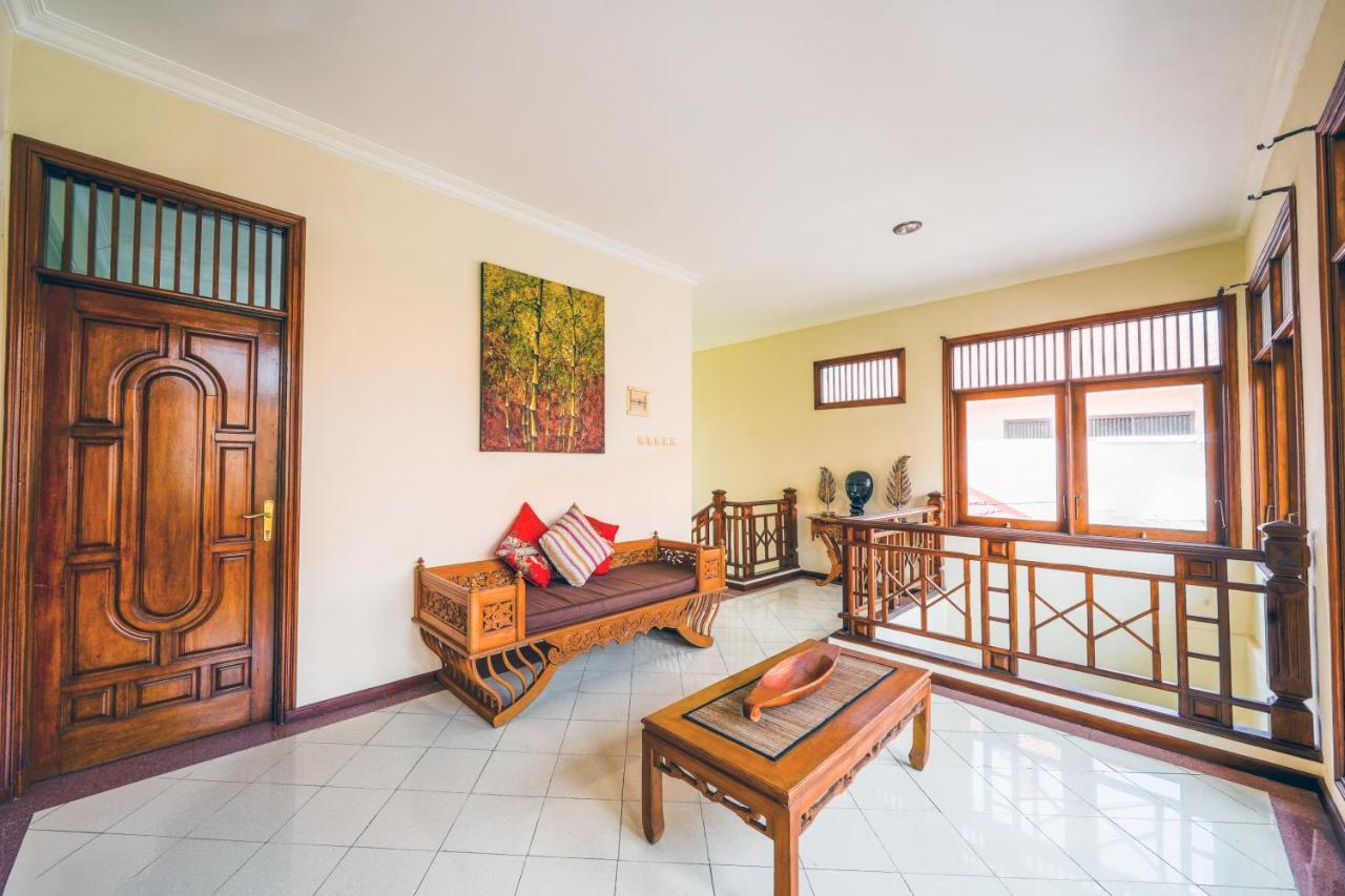 Villa Mica - Kuta - 5 Bedrooms - 5 Bathrooms - Great Location Bagian luar foto